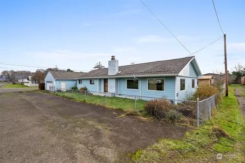 129 E Washington, Westport, WA 98595