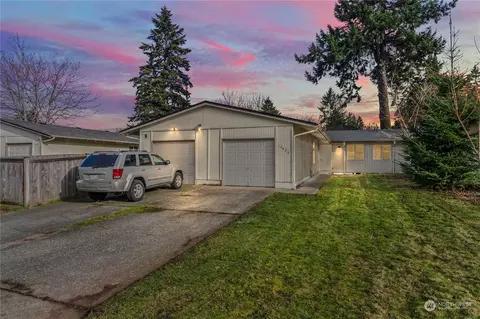 10423 12th Avenue Ct S, Tacoma, WA 98444