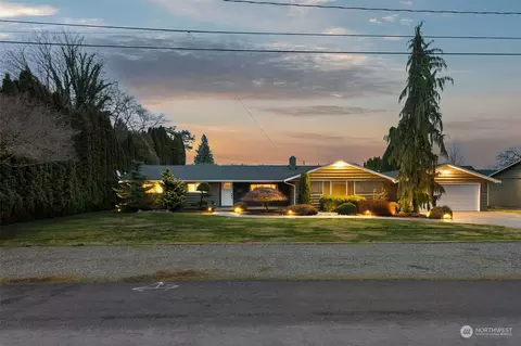 5921 119th Ave E, Puyallup, WA 98372