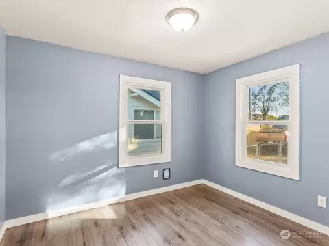 Bedroom - 336 20th Ave, Longview, WA 98632 photo 1 of 3