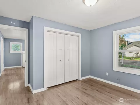 Bedroom - 336 20th Ave, Longview, WA 98632 photo 3 of 3