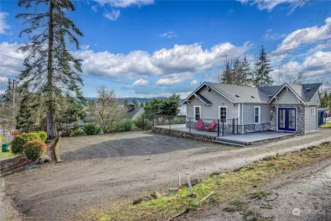 3707 NW Munson St, Silverdale, WA 98383