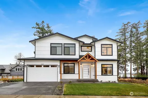 1237 Leighton St, Blaine, WA 98230