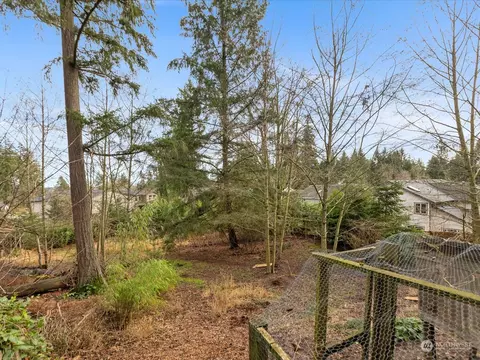 Exterior - 124 234th Pl SE, Bothell, WA 98021 photo 14 of 14