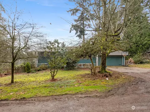 Exterior - 124 234th Pl SE, Bothell, WA 98021 photo 2 of 14
