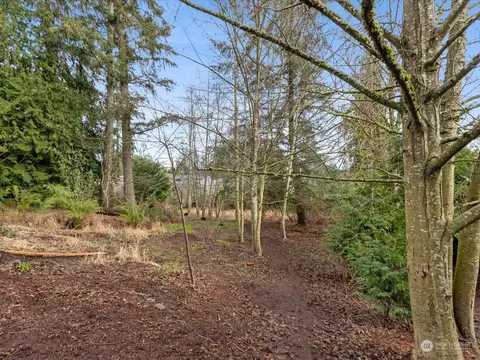 Exterior - 124 234th Pl SE, Bothell, WA 98021 photo 12 of 14