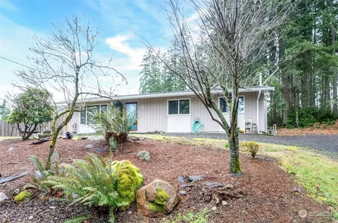 4694 Aiken Rd SE, Port Orchard, WA 98366