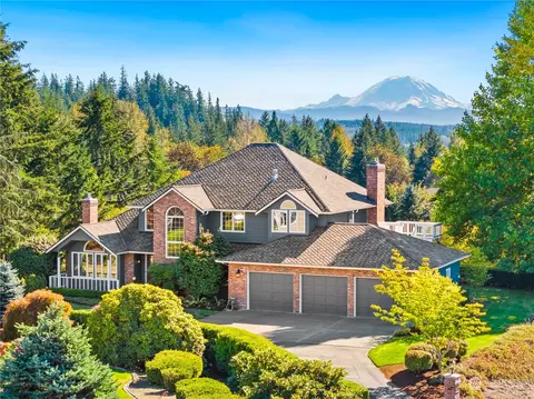22214 238th Pl SE, Maple Valley, WA 98038
