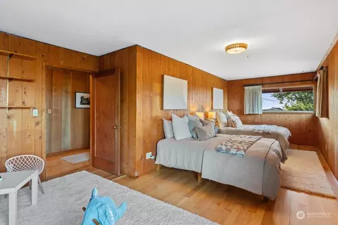 Bedroom - 718 Rucker Ave, Everett, WA 98201 photo 4 of 5