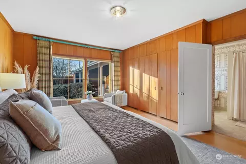 Bedroom - 718 Rucker Ave, Everett, WA 98201 photo 2 of 5