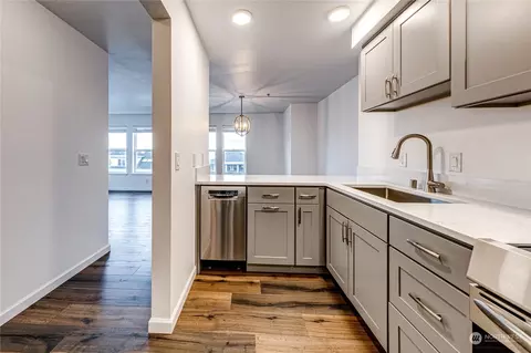 Kitchen - 2219 Rucker Ave #202, Everett, WA 98201 photo 1 of 3