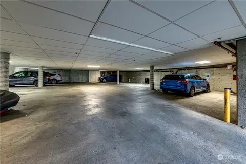 Exterior - 2219 Rucker Ave #202, Everett, WA 98201 photo 6 of 6