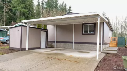201 W Oakview Ave #38, Centralia, WA 98531