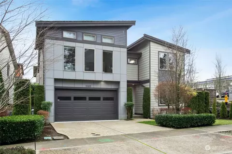 5105 NE 12th St, Renton, WA 98059