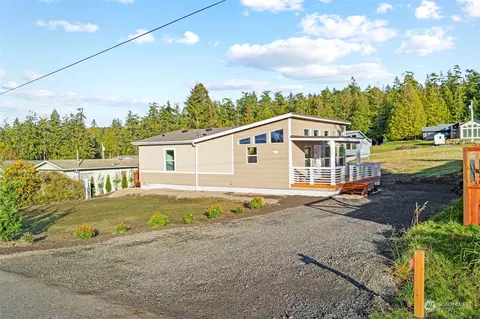 171 Pine Dr, Port Townsend, WA 98368