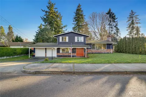 5810 86th St SW, Lakewood, WA 98499