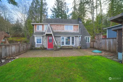 16930 E State Route 106, Belfair, WA 98528