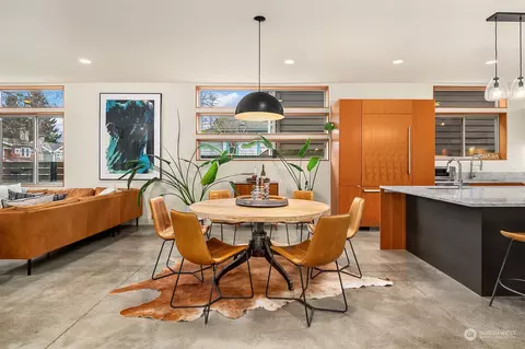 Dining - 8029 Ashworth Ave N, Seattle, WA 98103 photo 2 of 4