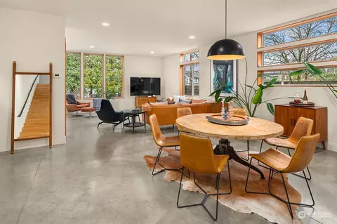 Dining - 8029 Ashworth Ave N, Seattle, WA 98103 photo 1 of 4