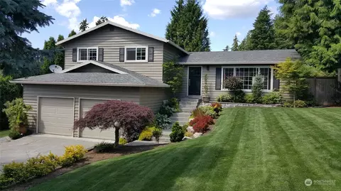 14606 NE 180th Pl, Woodinville, WA 98072
