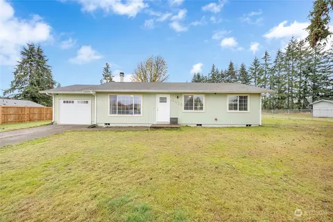 18926 Crescent Dr SW, Rochester, WA 98579