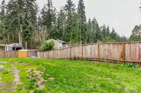 Exterior - 25510 33rd Avenue Ct E, Spanaway, WA 98387 photo 6 of 6