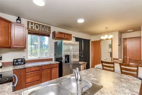 Kitchen - 25510 33rd Avenue Ct E, Spanaway, WA 98387 photo 5 of 5