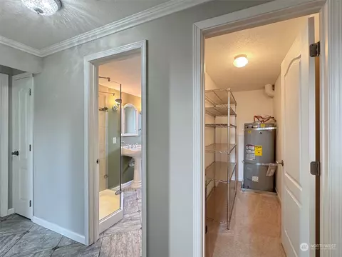 Entry Way - 280 Meadow Lark Ln, Sequim, WA 98382 photo 3 of 3