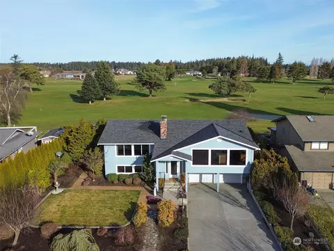 280 Meadow Lark Ln, Sequim, WA 98382