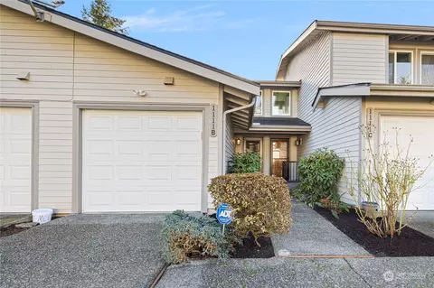 1111 132nd St SW #B, Everett, WA 98204
