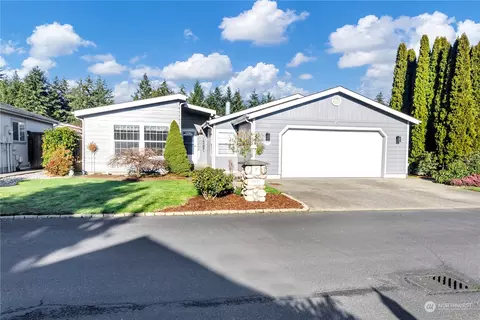 9905 196th St E #38, Graham, WA 98338