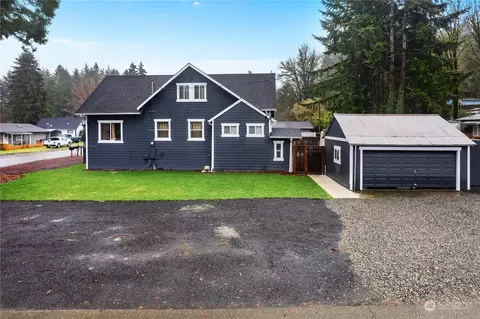 405 E Walnut St, Shelton, WA 98584