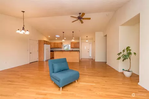 211 Brittany Ln, Sequim, WA 98382 photo 12