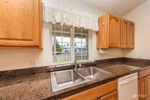 211 Brittany Ln, Sequim, WA 98382 photo 7
