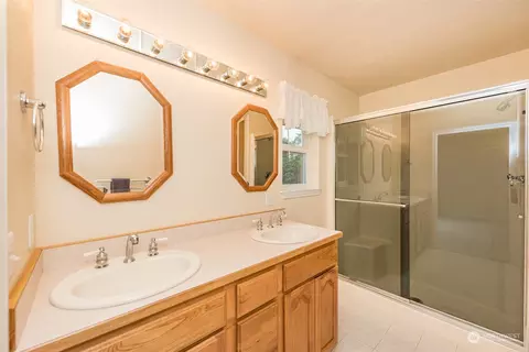 211 Brittany Ln, Sequim, WA 98382 photo 19