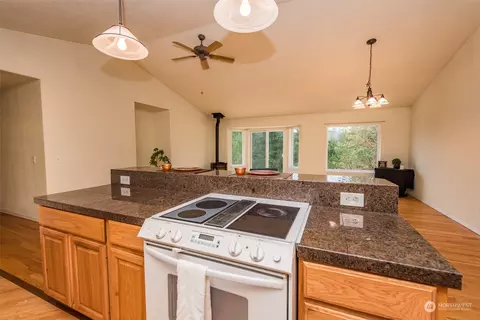 211 Brittany Ln, Sequim, WA 98382 photo 8