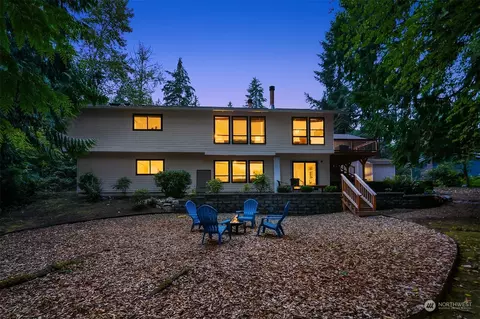 6906 237th Ave NE, Redmond, WA 98053