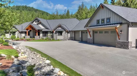 28286 318th Dr SE, Ravensdale, WA 98051