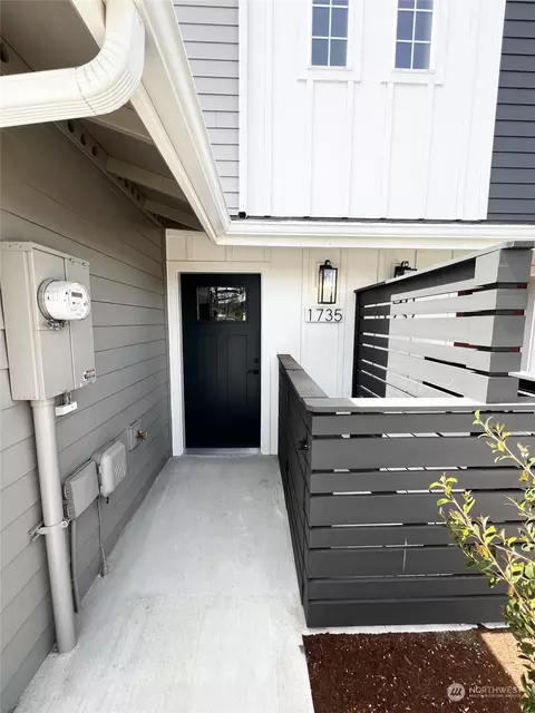1735 Sunup Loop, Bellingham, WA 98226