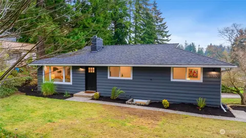 18109 72nd Ave W, Edmonds, WA 98026