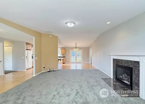 Living - 41 Farm Pl, Sequim, WA 98382 photo 4 of 5