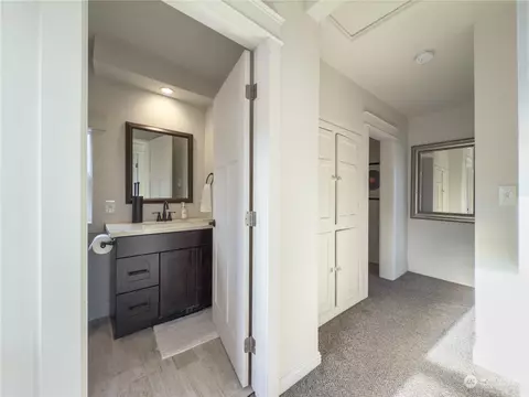 Entry Way - 4810 S 3rd Ave, Everett, WA 98203 photo 3 of 3