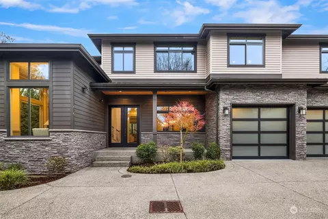 1416 104th Ave SE, Bellevue, WA 98004