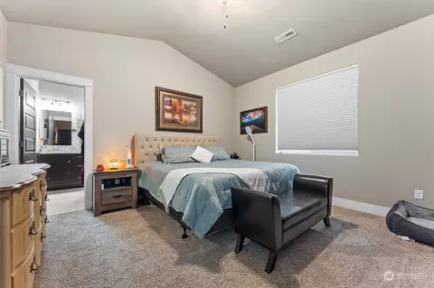 Bedroom - 1112 E Cascade, Othello, WA 99344 photo 5 of 7