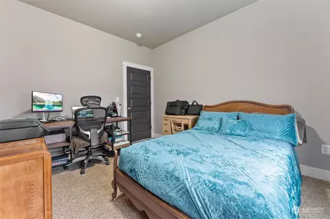 Bedroom - 1112 E Cascade, Othello, WA 99344 photo 3 of 7