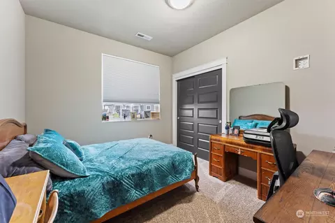 Bedroom - 1112 E Cascade, Othello, WA 99344 photo 2 of 7