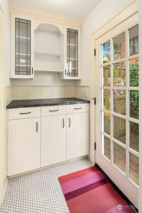 Other - 3700 E Union St, Seattle, WA 98122 photo 5 of 8