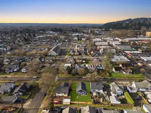 View/Area - 907 Sumner Ave, Sumner, WA 98390 photo 5 of 6
