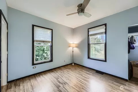 Bedroom - 1702 Rainier Ave, Everett, WA 98201 photo 1 of 8
