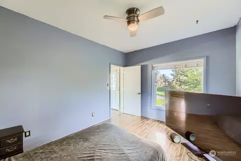Bedroom - 1702 Rainier Ave, Everett, WA 98201 photo 6 of 8